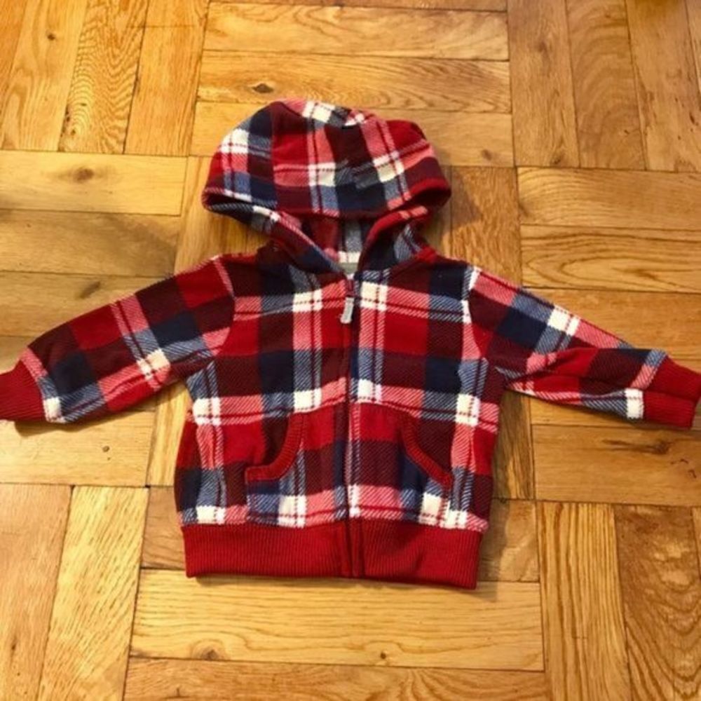 Carters sweater size 3 months NWOT​​